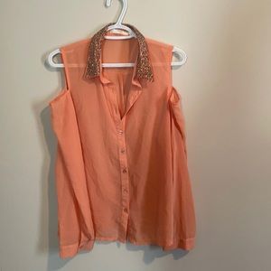 Cut out shoulder button up